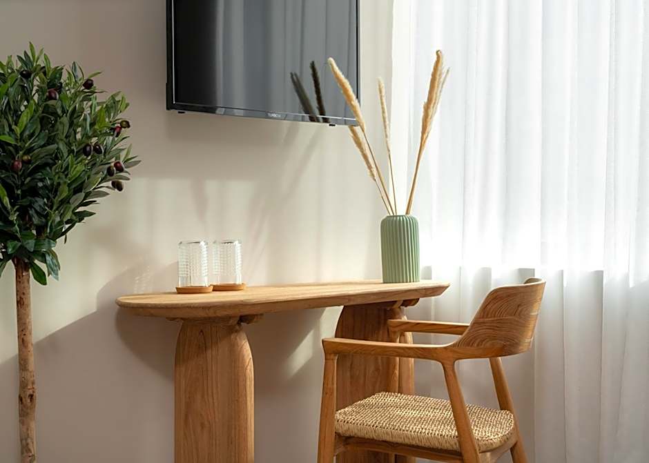 Num Suites & Lofts Athens