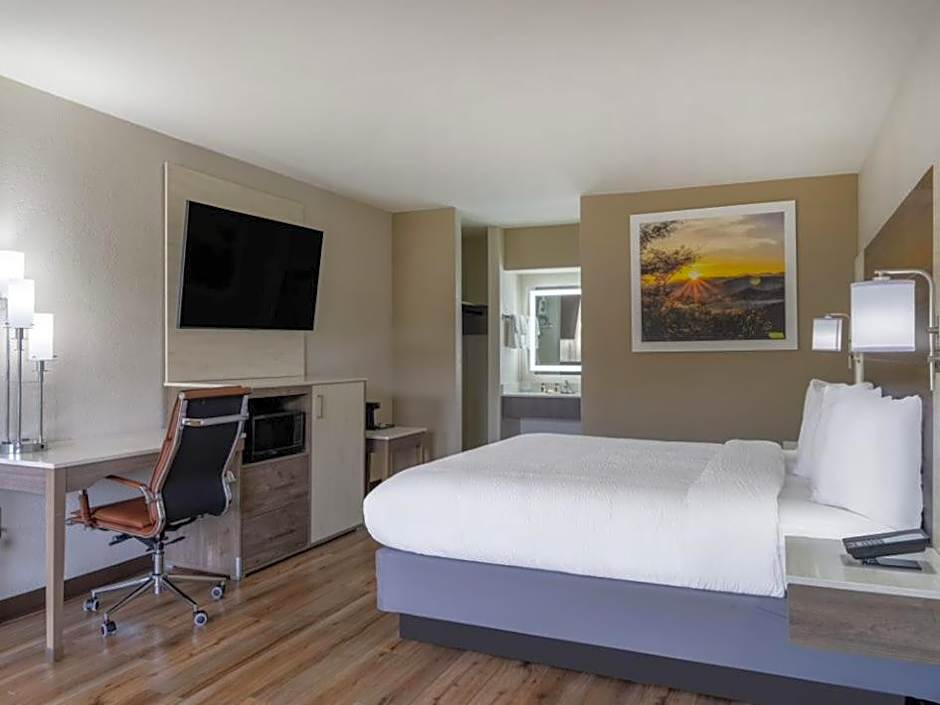 Days Inn by Wyndham Clemson