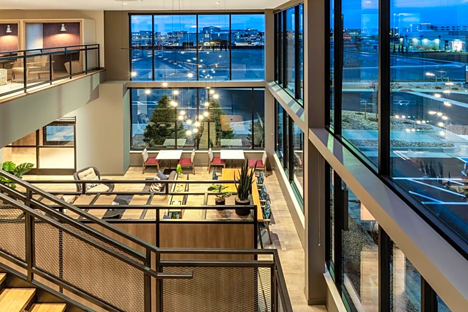 Atwell Suites - Denver Airport Tower Road By IHG