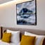 Hotel TwentyFour Living