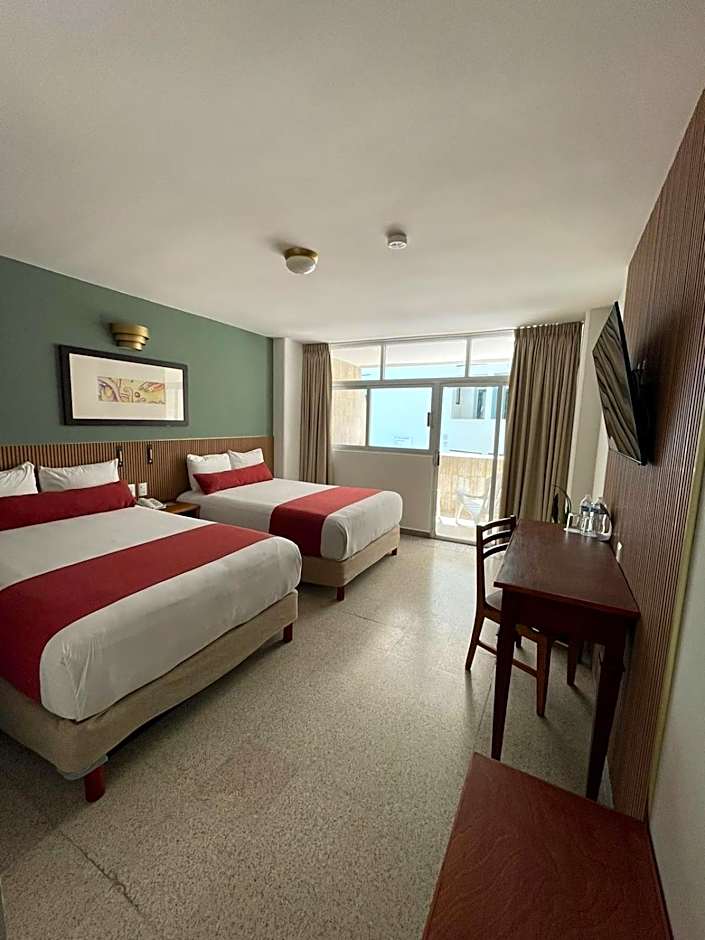 Hotel Royalty