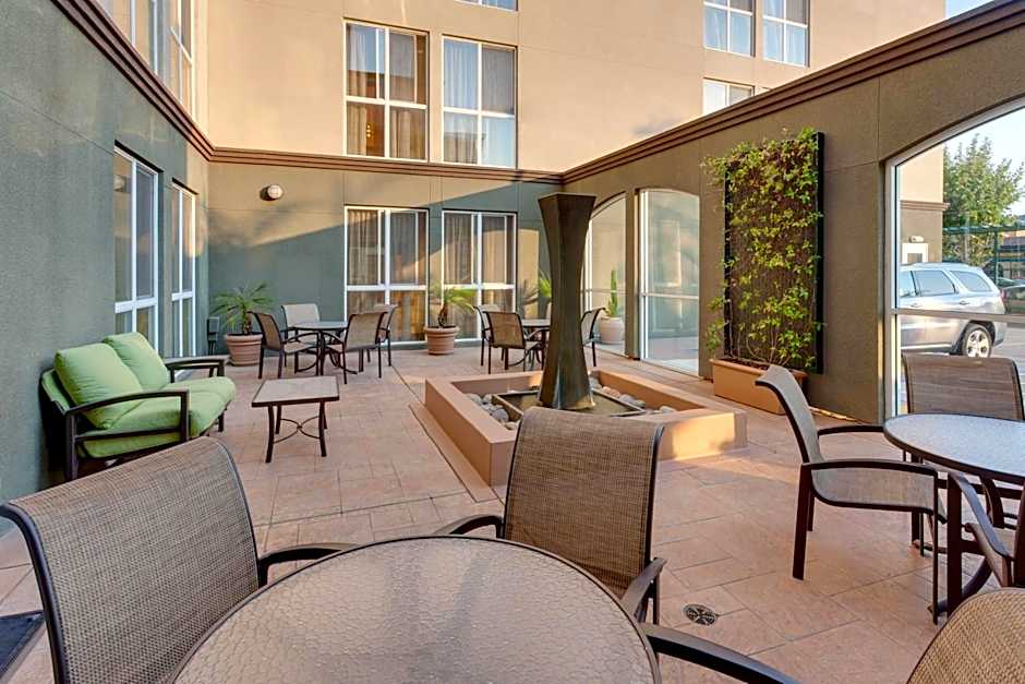 Fairfield Inn & Suites by Marriott San Francisco Airport/Millbrae