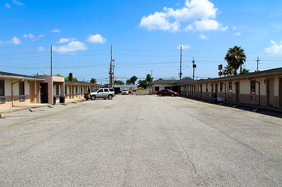 Best Way Inn and Suites - New Orleans
