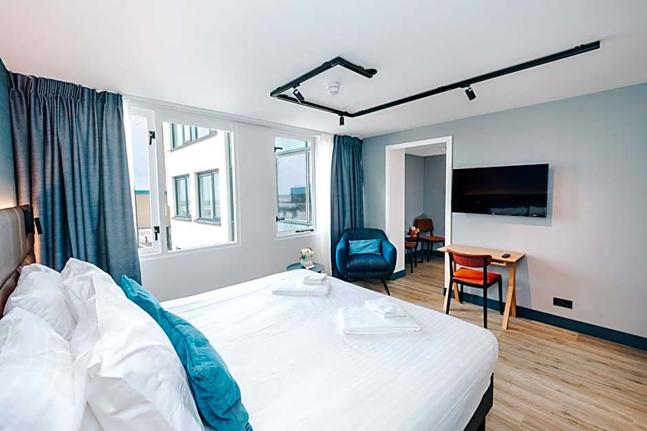Amsterdam Beach Hotel