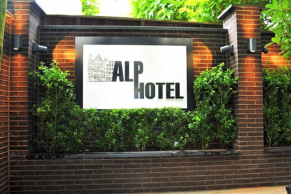 Alp Hotel