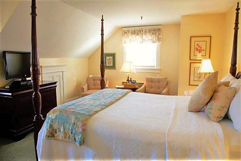 The Inn at Longshore