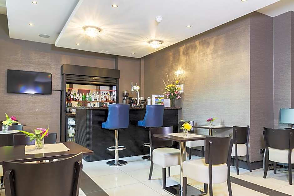 Park Grand Hyde Park