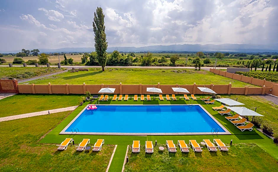 Burki Castle & Cellar