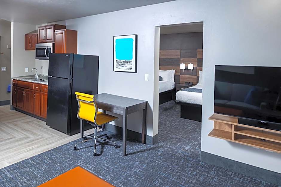 Hotel J Green Bay