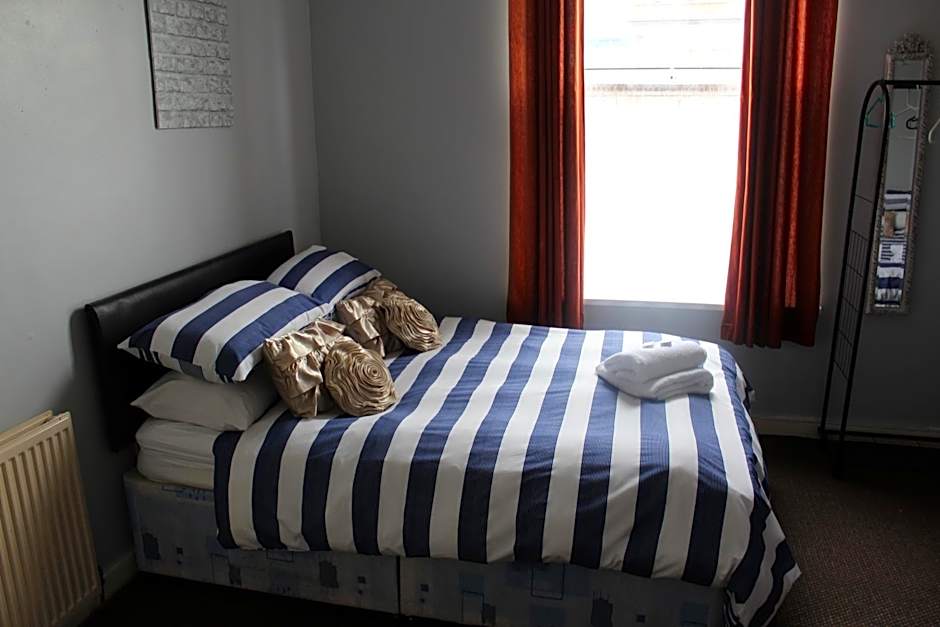 The Vale Apart Hotel