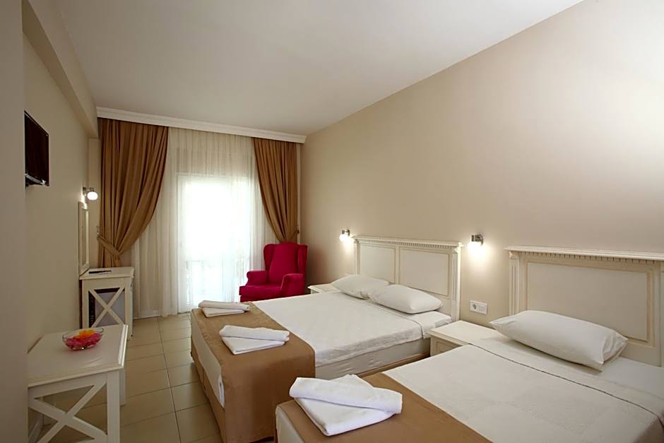 Summer Garden Suites Beach Hotel