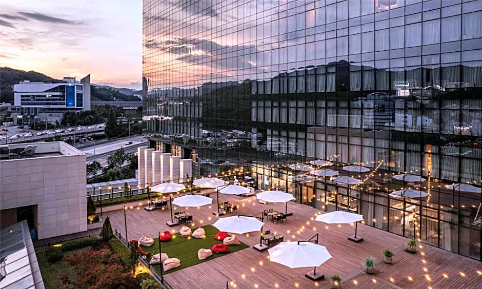 DoubleTree By Hilton Seoul Pangyo