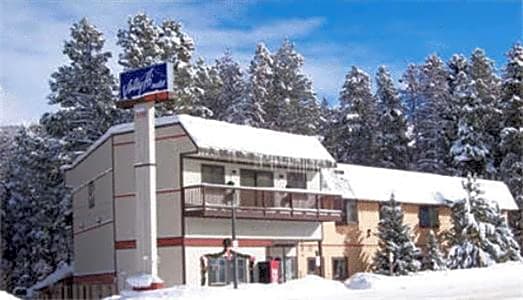 Valley Hi Hotel