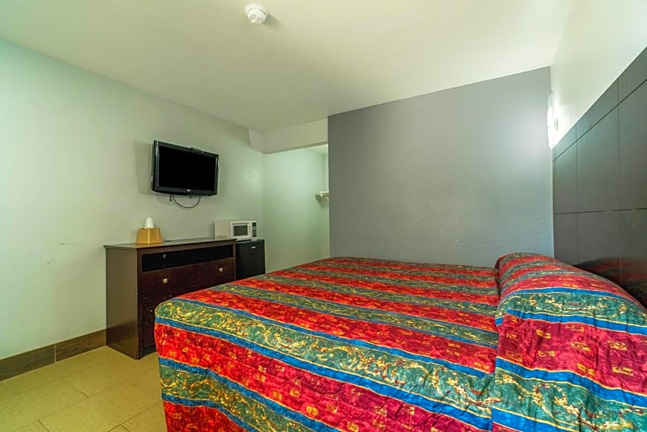Xpress Inn & Extended Stays