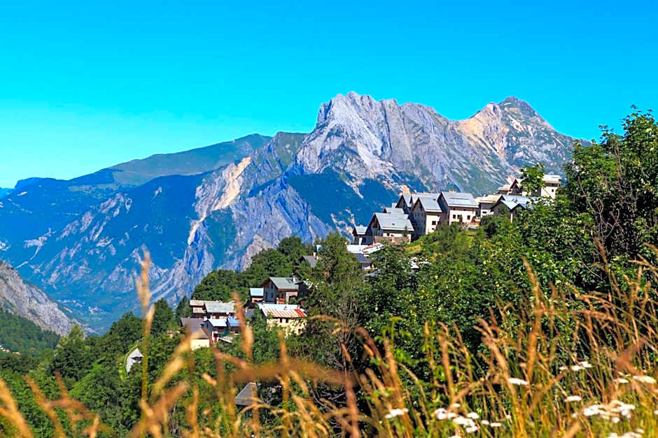 Village vacances de Valmeinier "Les Angeliers"