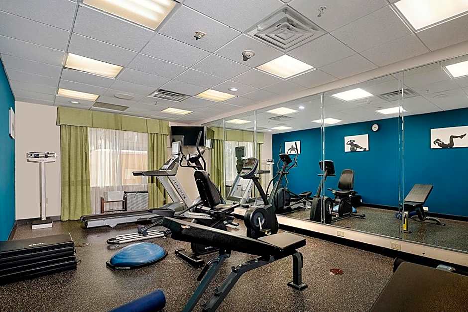 Holiday Inn Express & Suites Houston Northwest-Brookhollow By IHG