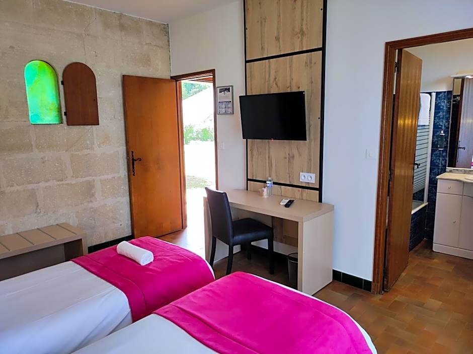 Hôtel et Appart'Hôtel Le Relais Du Val D'Orbieu