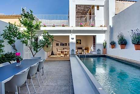 Ca Sa Padrina d`Arta-Turiso de interior