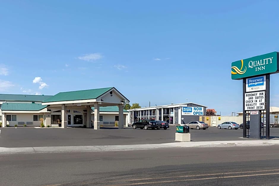 Rodeway Inn & Suites Ontario