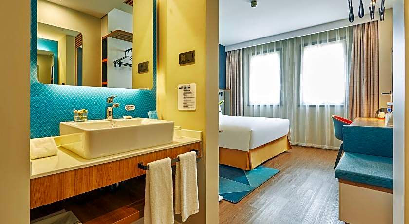 Holiday Inn Express Nanjing Xuanwu Lake By IHG