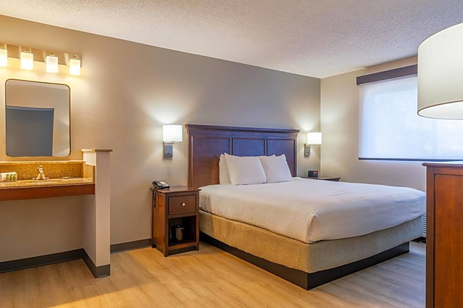 Best Western The Inn at Sharon/Foxboro