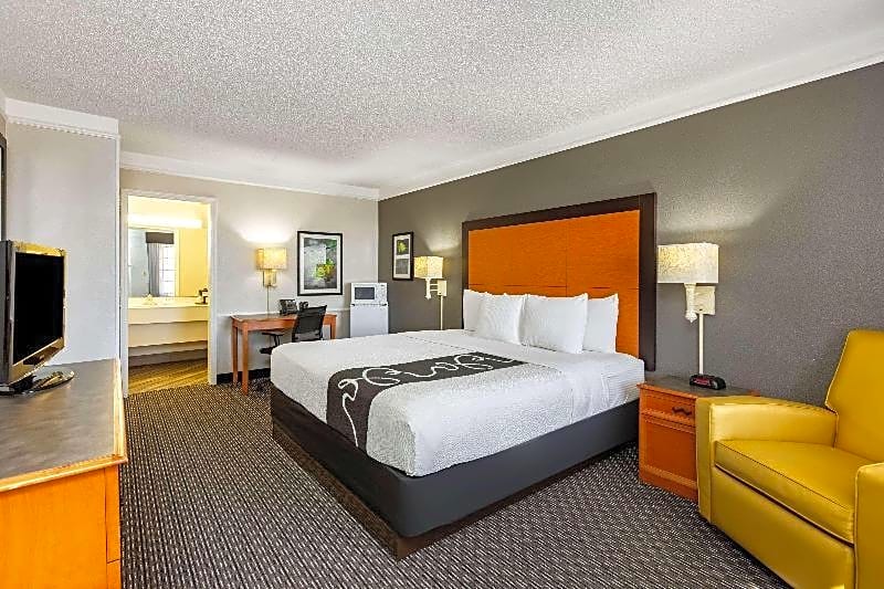 Travelodge by Wyndham El Paso - Airport