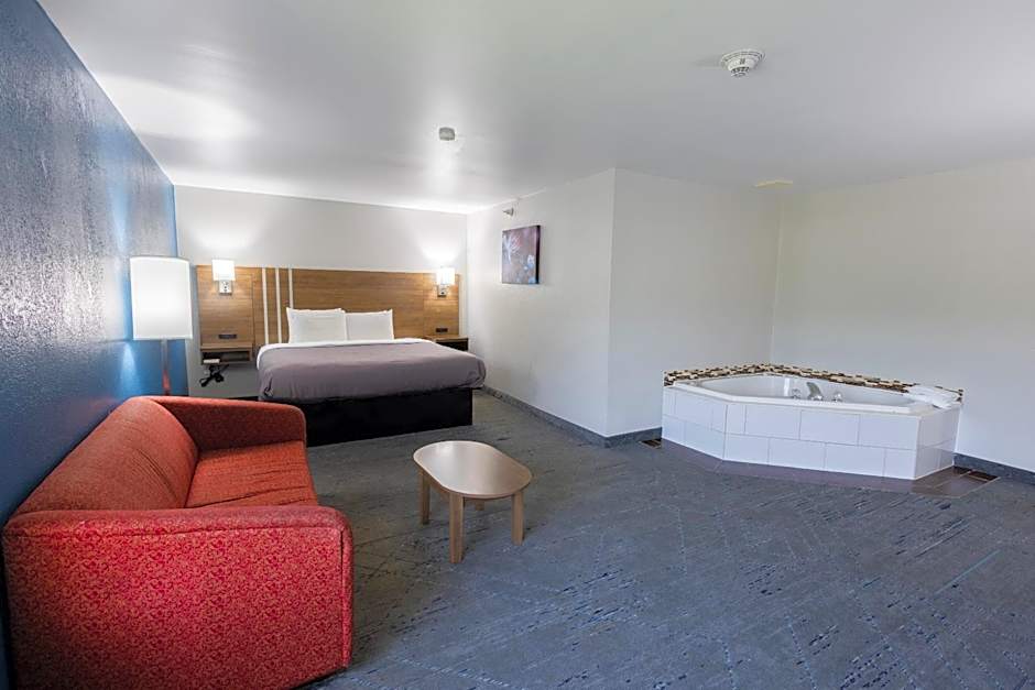 Countryside Inn and Suites