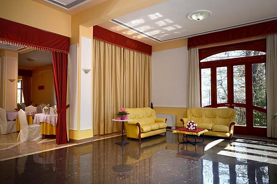 Royal Hotel Montevergine