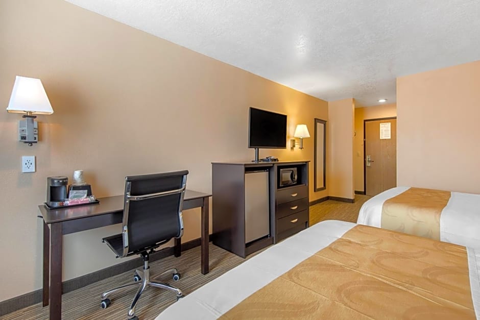 Quality Inn & Suites Albuquerque North near Balloon Fiesta Park