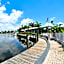 Remodeled, Huge Pool, Tiki Bar & Grill, Quiet Room