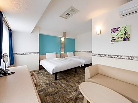 Deluxe Twin Room - Non-Smoking