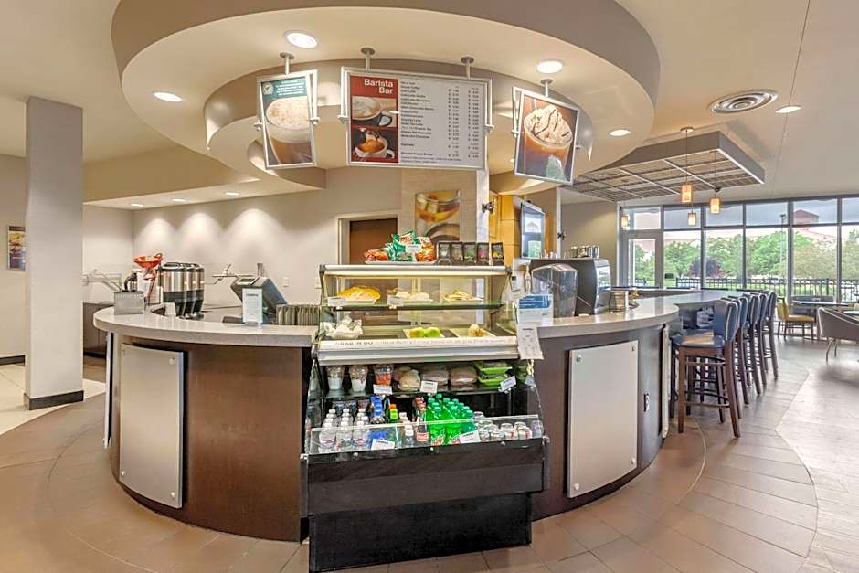 Cambria Hotel Denver International Airport