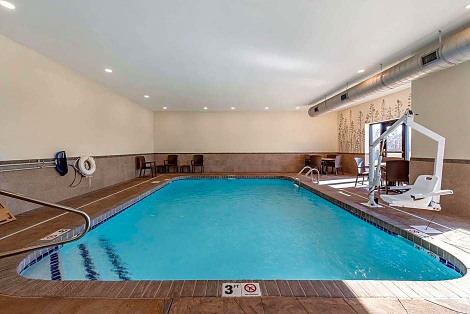 MainStay Suites Newberry - Crane