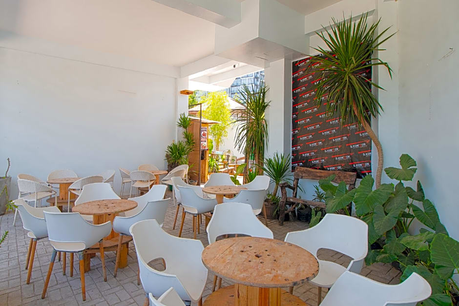 RedDoorz At Fat J Apartelle Mactan