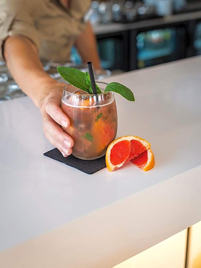 Regency Salgados Hotel and Spa