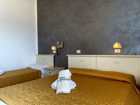 Quadruple Room with Sea View
