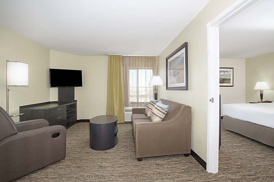 Candlewood Suites Pueblo By IHG