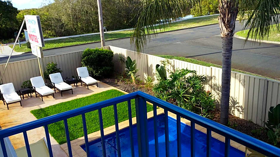 Harrington Village Motel