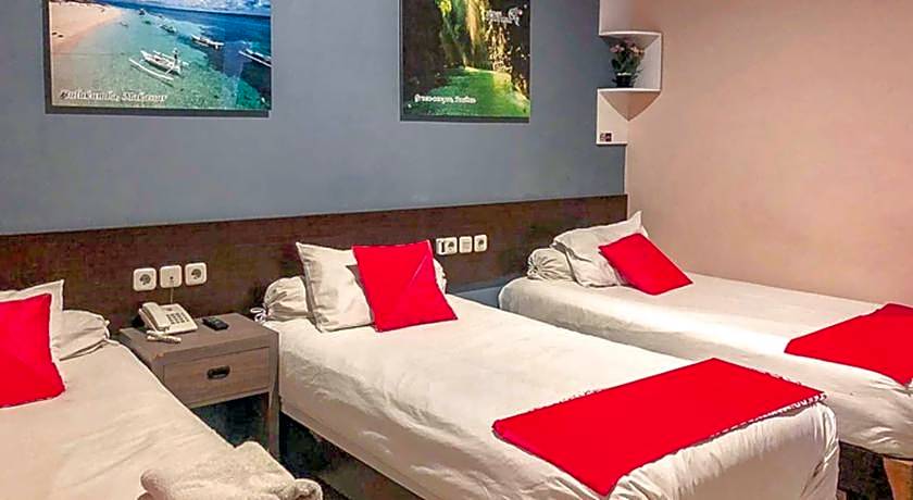 Audah Syariah Residence Mitra RedDoorz