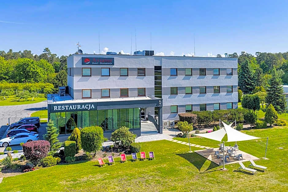Photo 1 of 50 of Hotel Aviator