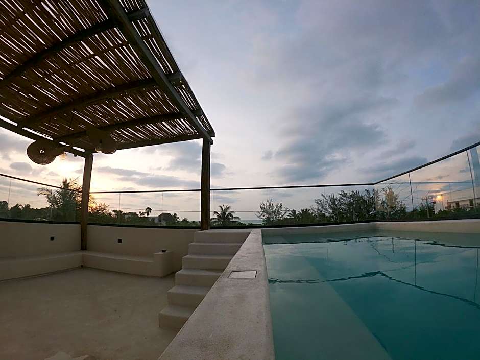 Casa Hood By the Sea