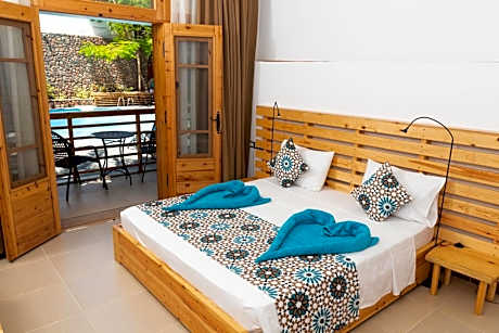 Double Room with Pool View