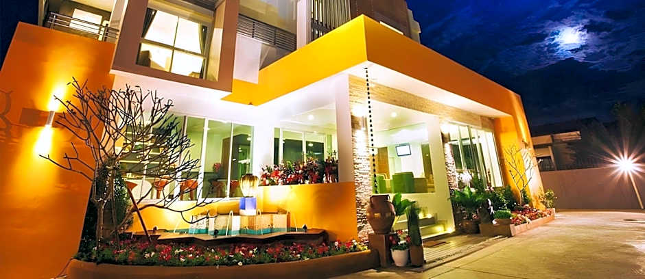 La Belle Hotel