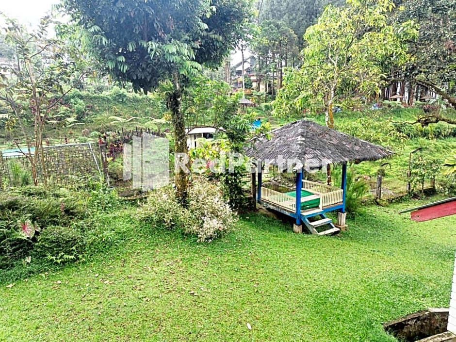 Hotel Anita Baturaden Mitra RedDoorz