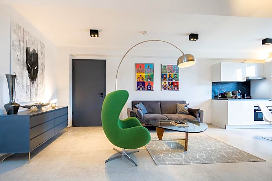 THE Penthouse at Eco Smart Apartments