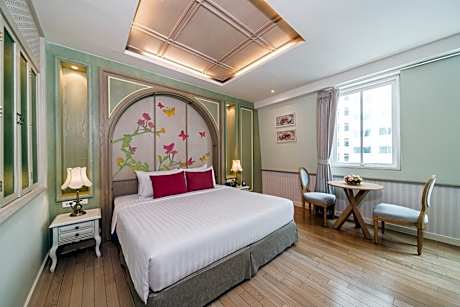 Deluxe Double or Twin Room High Floor