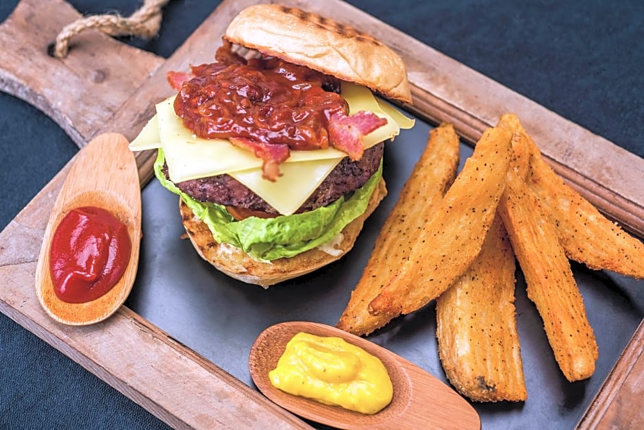 Hampton Inn by Hilton Cucuta