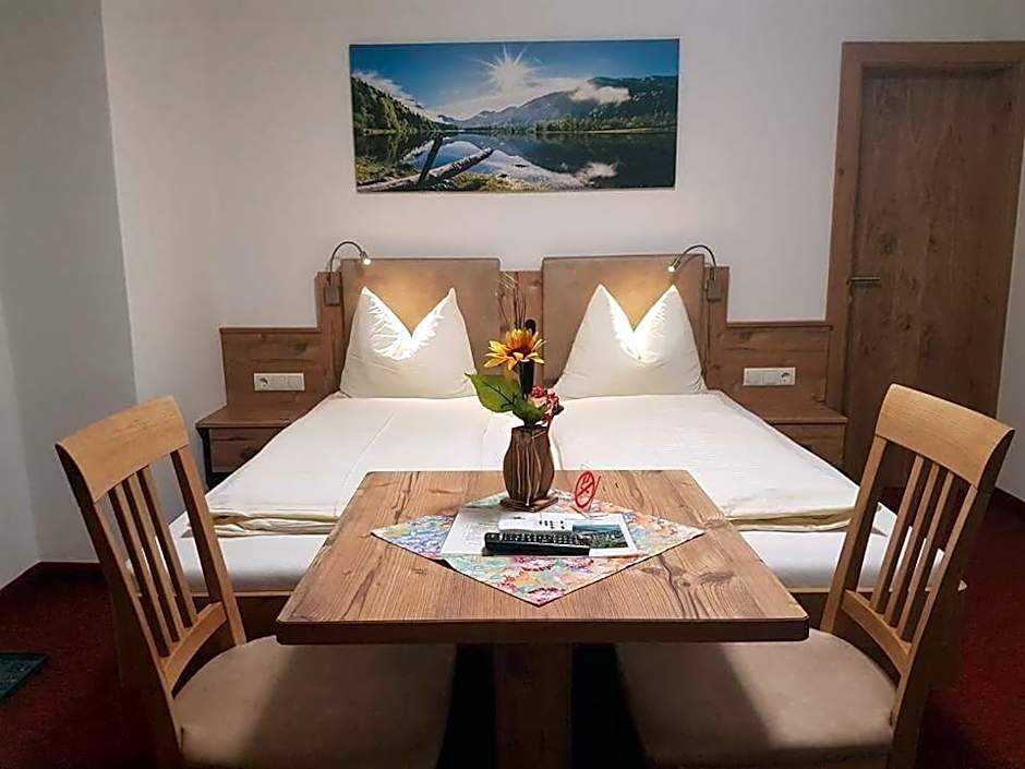 modern&renovated - Hotelpension Oberauer Wagrain