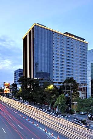 Louis Kienne Hotel Pandanaran