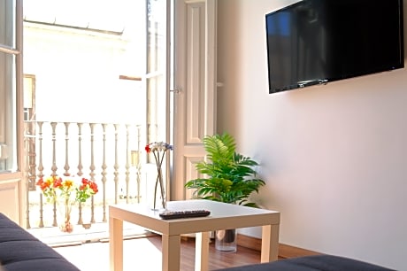 APARTMENT CAPACITY 4 TWO BEDROOMS